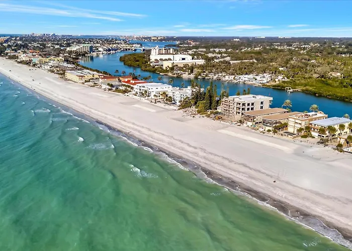 Beachfront 3b Family Waterview With Large Balcony Ferienhaus *