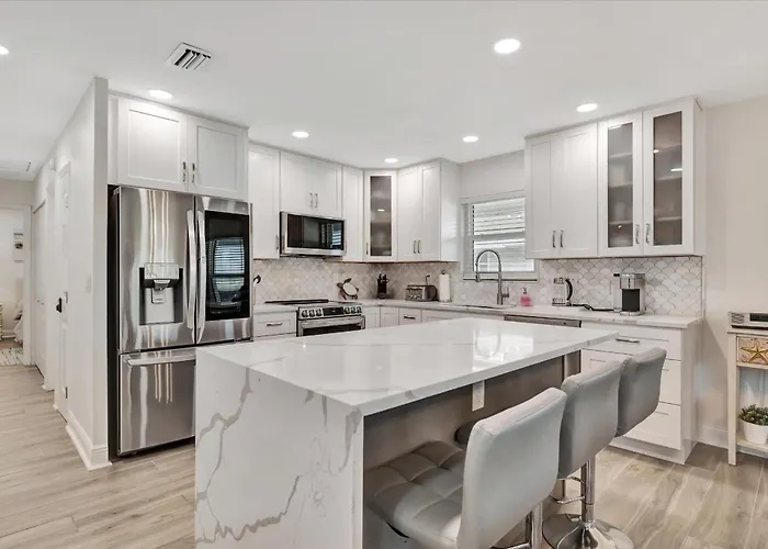 Beachfront 3b Family Waterview With Large Balcony Clearwater Beach