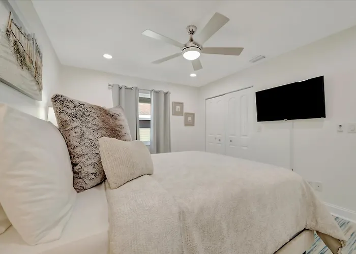 Beachfront 3b Family Waterview With Large Balcony *