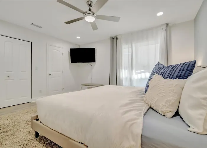 Beachfront 3b Family Waterview With Large Balcony *